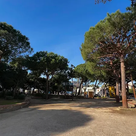 Les Pins Pinede Sector - Apartamento